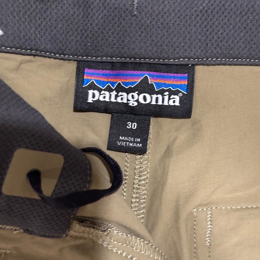 Patagonia Quandry Pants 

Excellent condition 30” waist